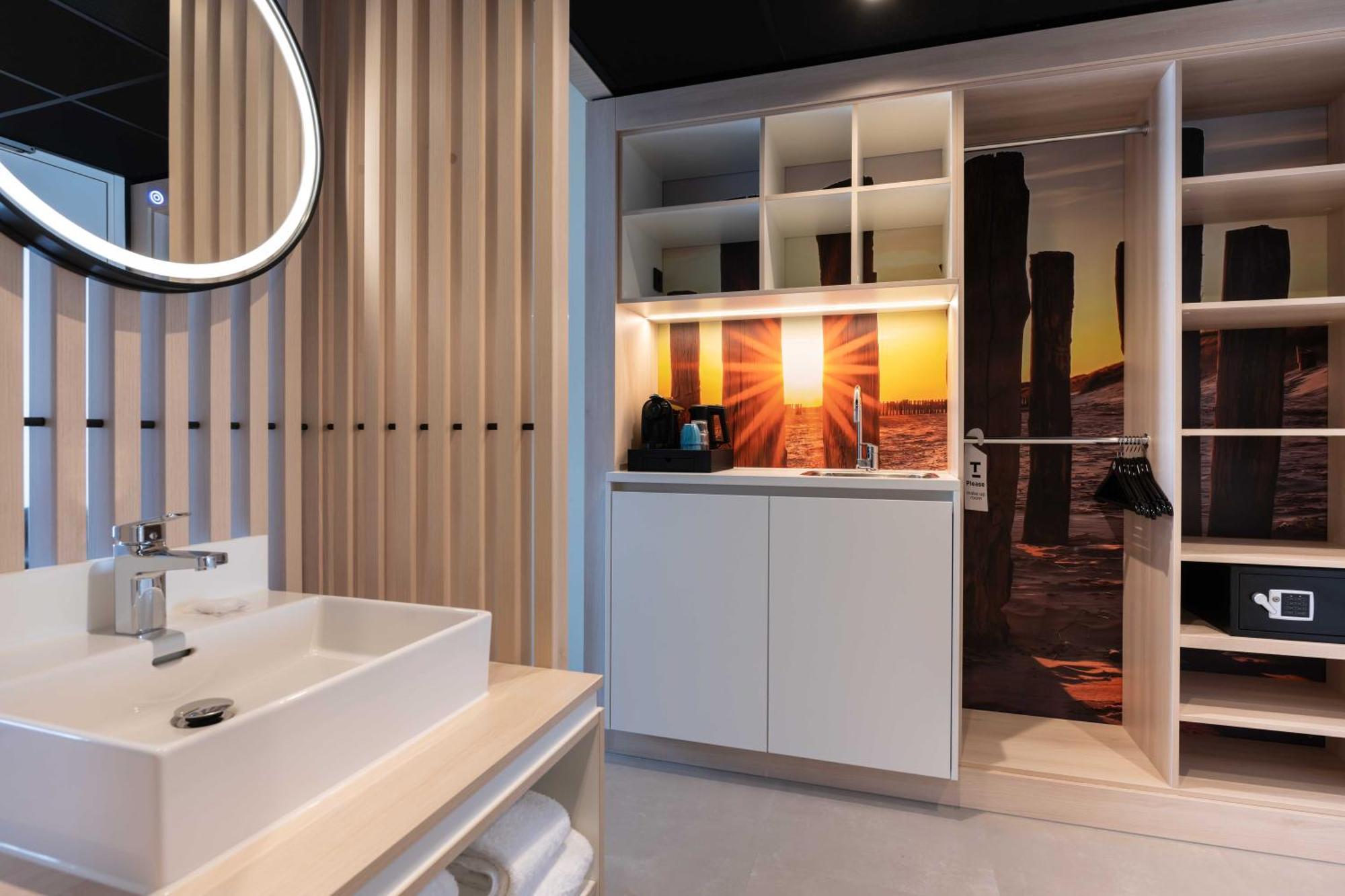 Hotel Waterstate Goes Luaran gambar